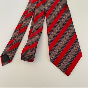 Ermenegildo Zegna Tie in Gorgeous Red, Blue and Black Shades